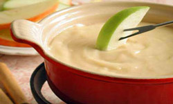 Cheddar cheese fondue