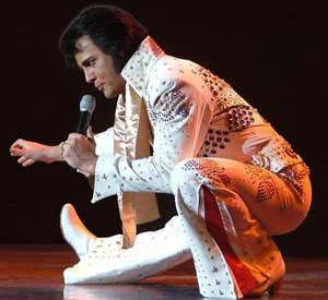 Elvis tribute artist at the LakeGeorge.com Elvis Festival