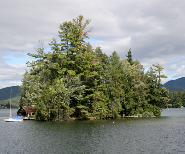 island in lake george