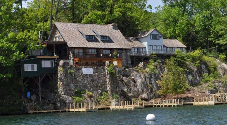 Lodging With Private Docks In Bolton Landing Diamond Point Beyond