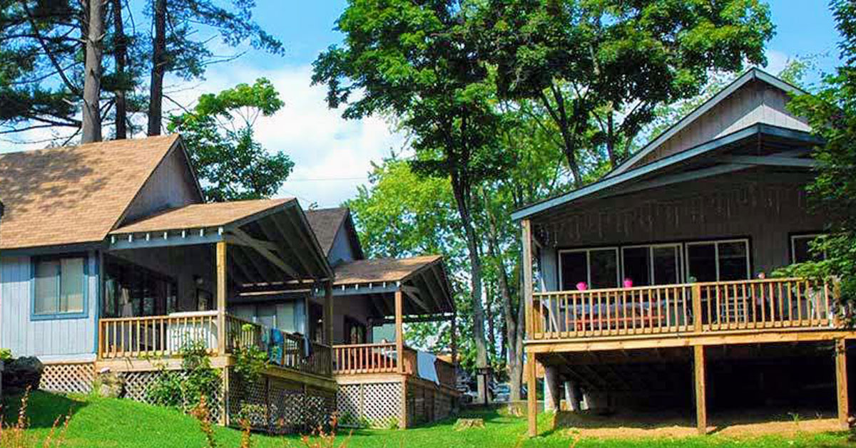 Family Reunions in Lake Resorts & Hotels Perfect for Large