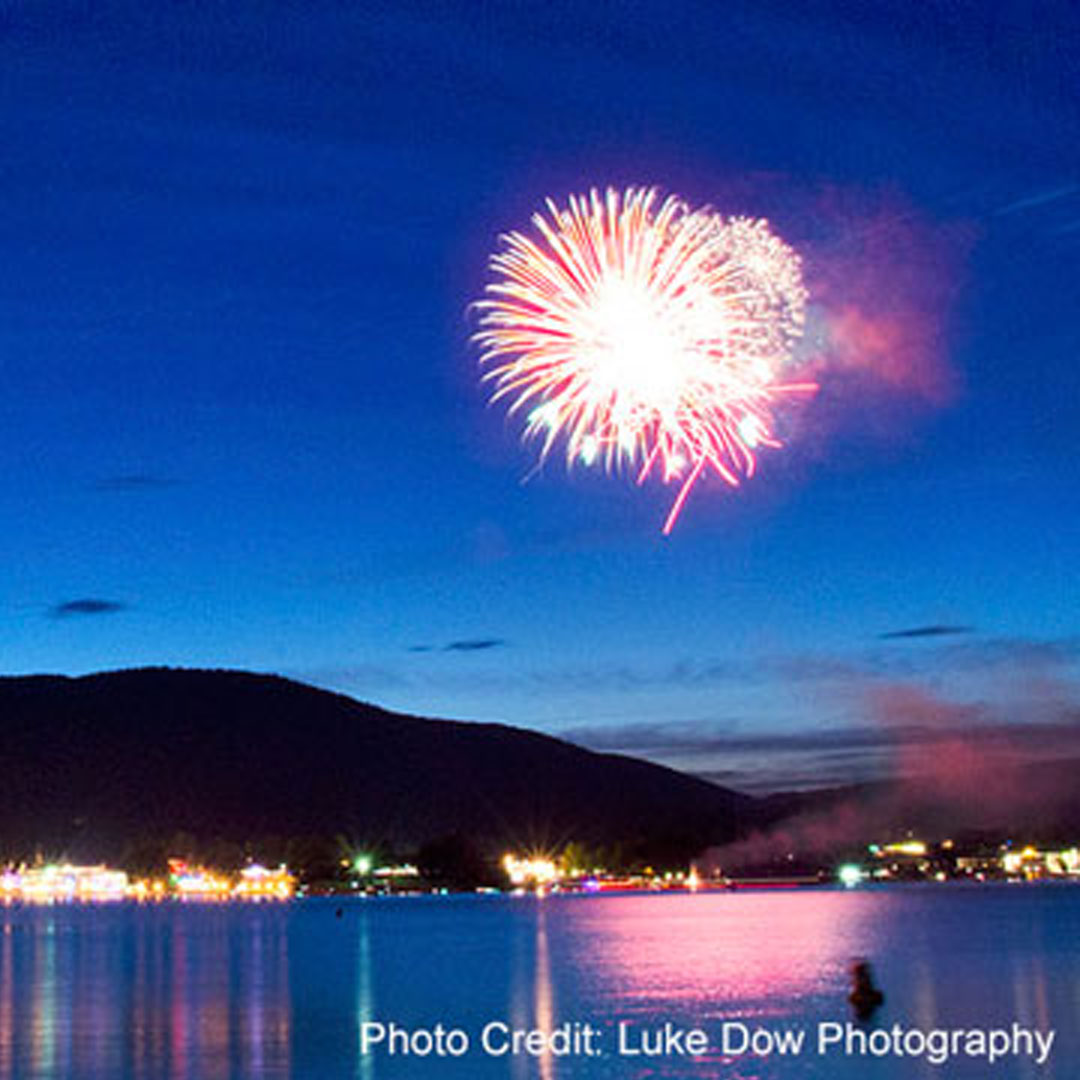 fireworks cruise on lake george