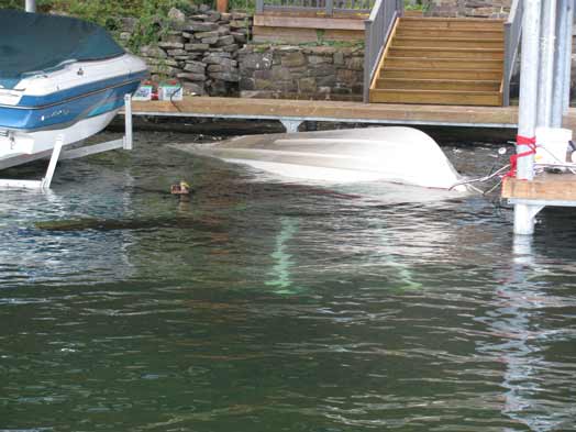 Boat Sunk in Diamond Point