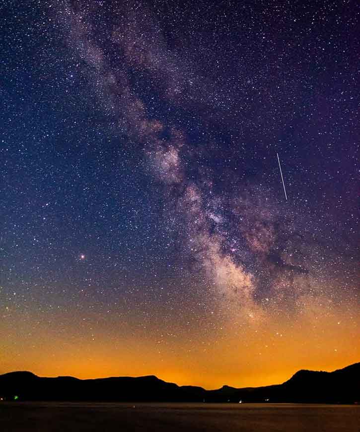 milky way over lake george